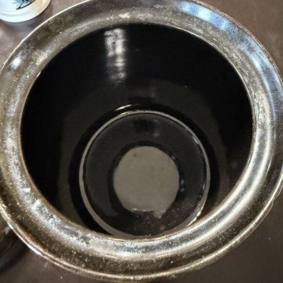 Lot of 2 Pfaltzgraff Taos Large Canisters With Lids  Good Condition - Picture 4 of 7